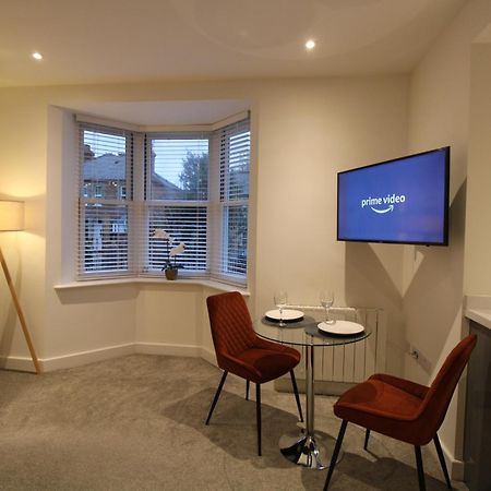 No 10 @Short Stays Basingstoke Ngoại thất bức ảnh