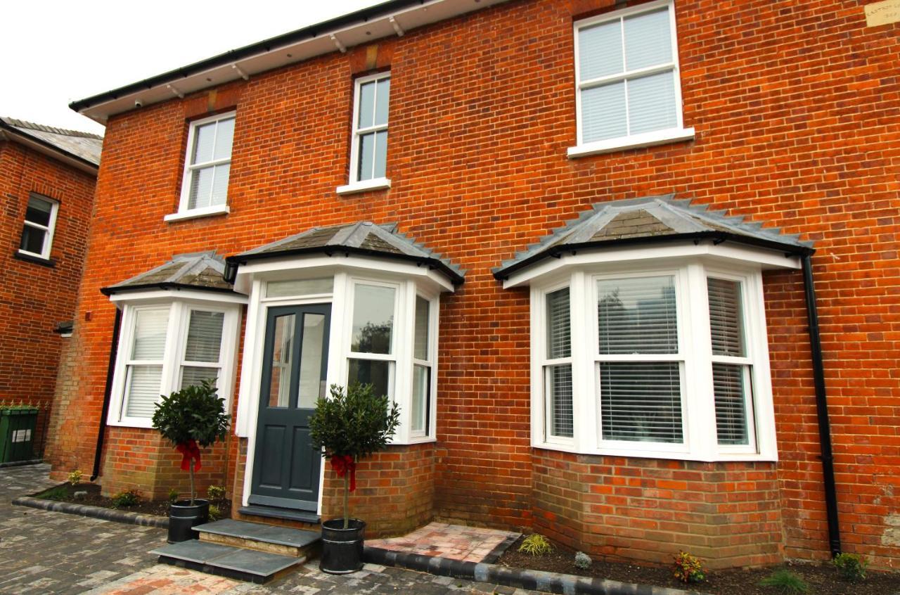 No 10 @Short Stays Basingstoke Ngoại thất bức ảnh