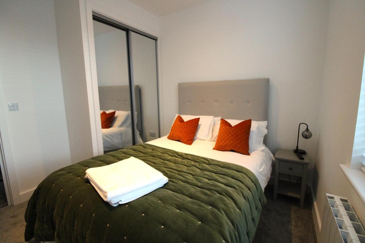 No 10 @Short Stays Basingstoke Ngoại thất bức ảnh
